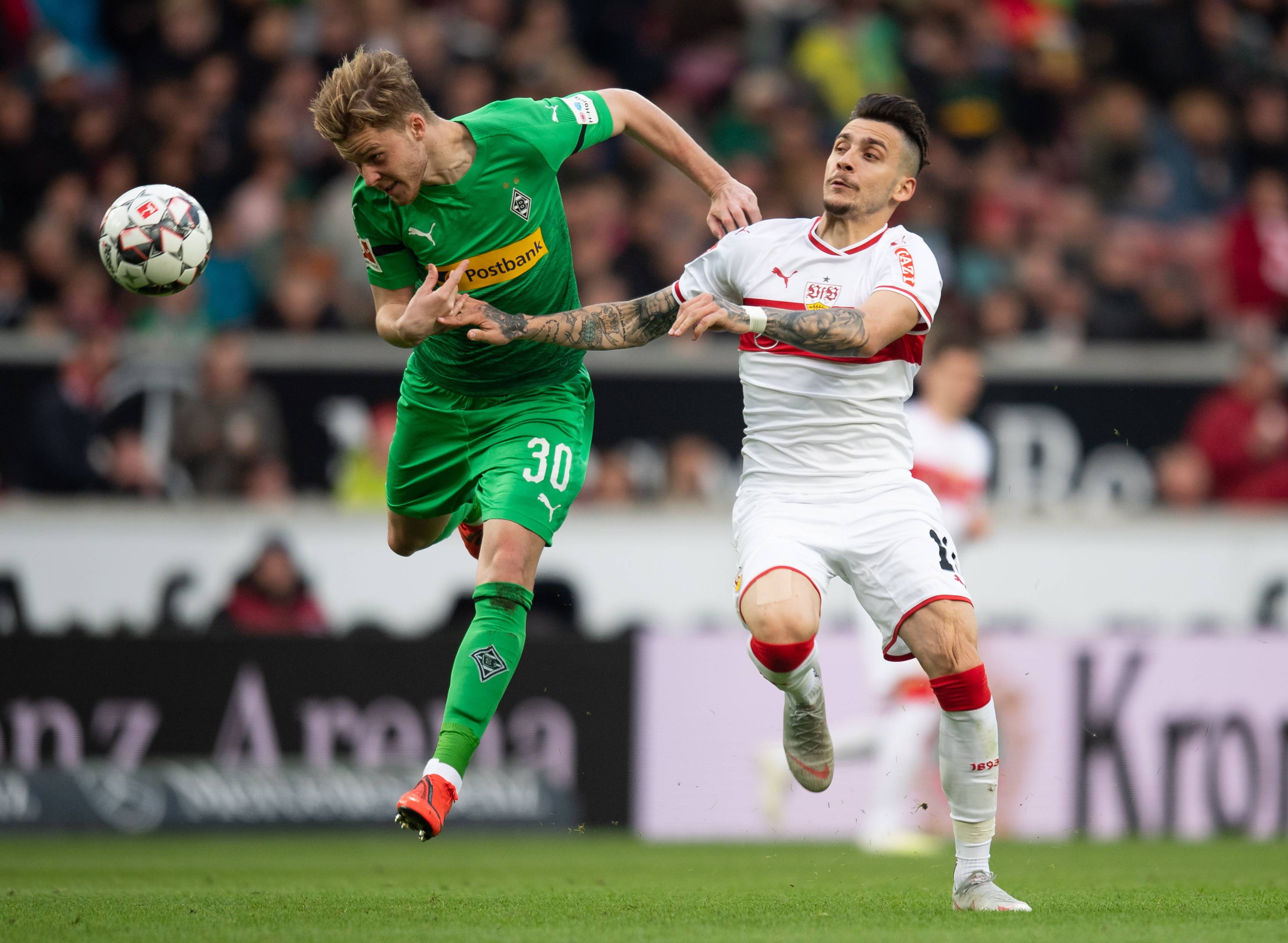 沃尔夫斯堡狂胜！主场屠杀弗赖堡队，豪取三分的简单介绍