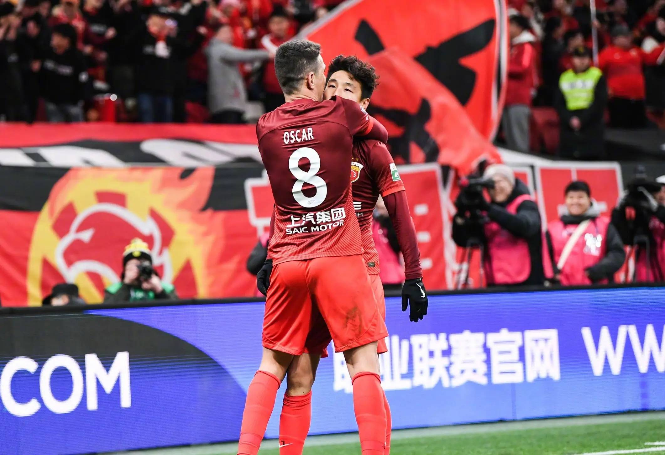 开云体育登录-关于上港客场告捷：击败建业，追赶国安脚步的信息