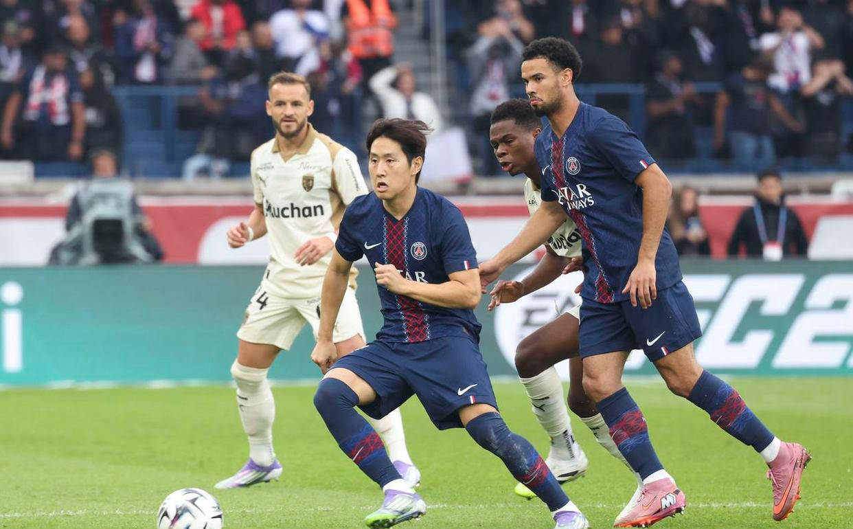 包含巴黎圣日耳曼双塔打破僵局，帮助球队取得宝贵胜利的词条