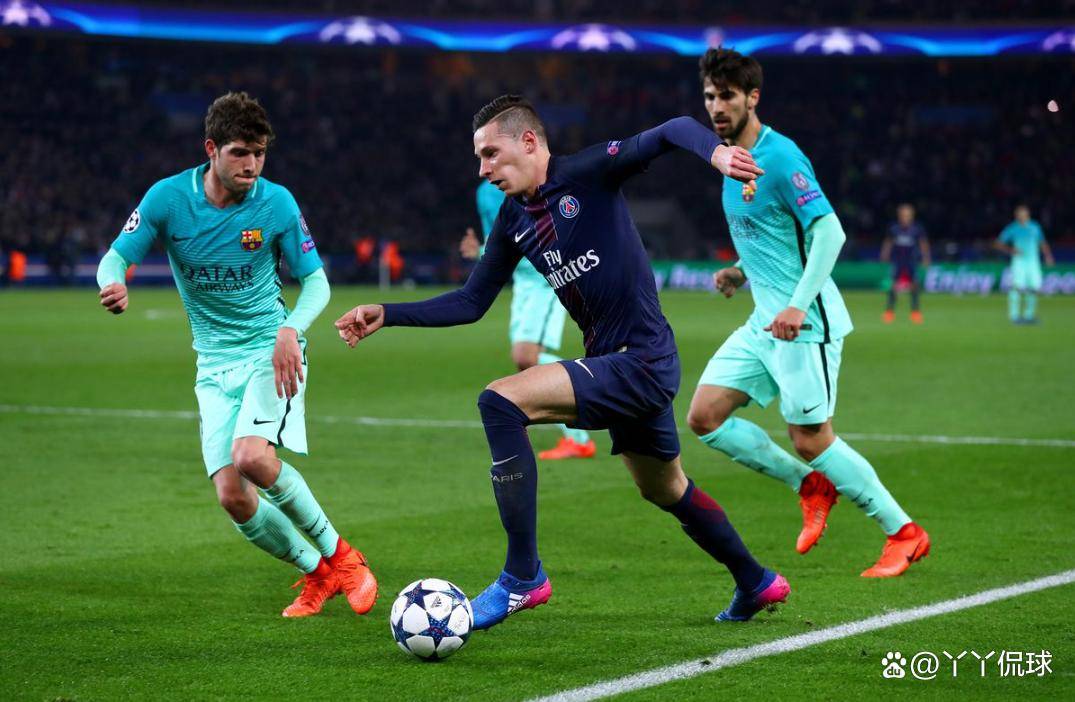 包含巴黎圣日耳曼击败巴塞罗那，波尔图痛失领先的词条