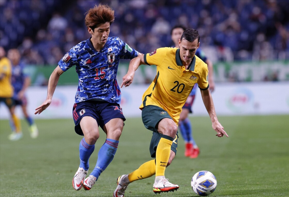 冰岛队突破重围,成功获得晋级名额 冰岛队突破重围,成功获得晋级名额