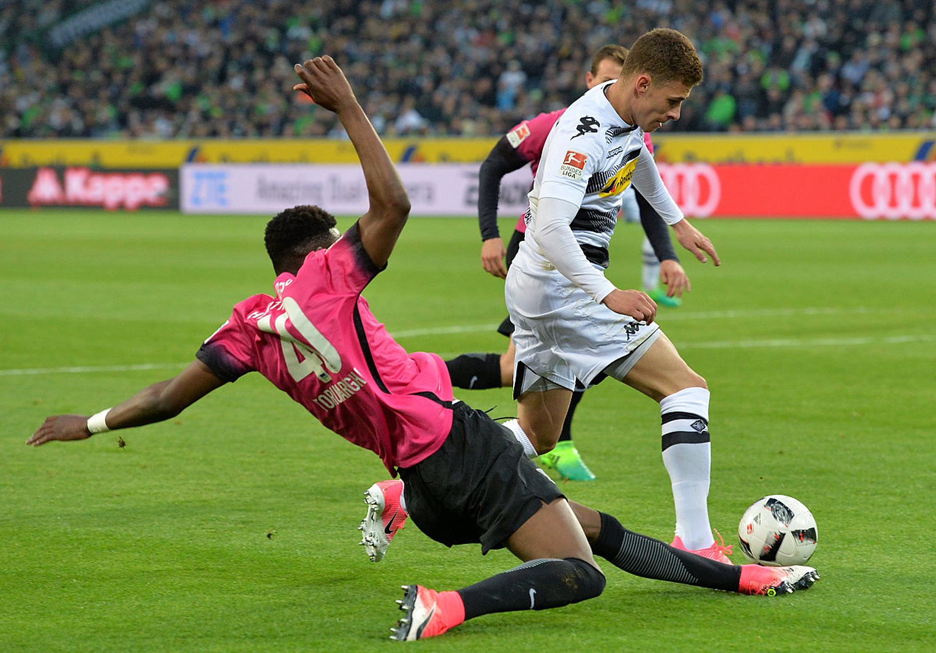 开云体育app下载-关于霍芬海姆取胜保持领先，积分榜稳居榜首的信息